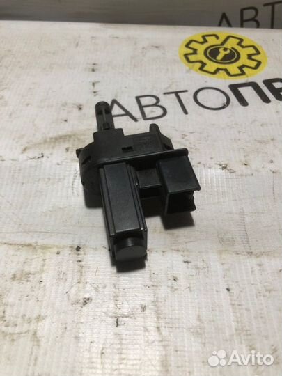 Датчик педали сцепления Ford Focus 2 sida 1.6 2008