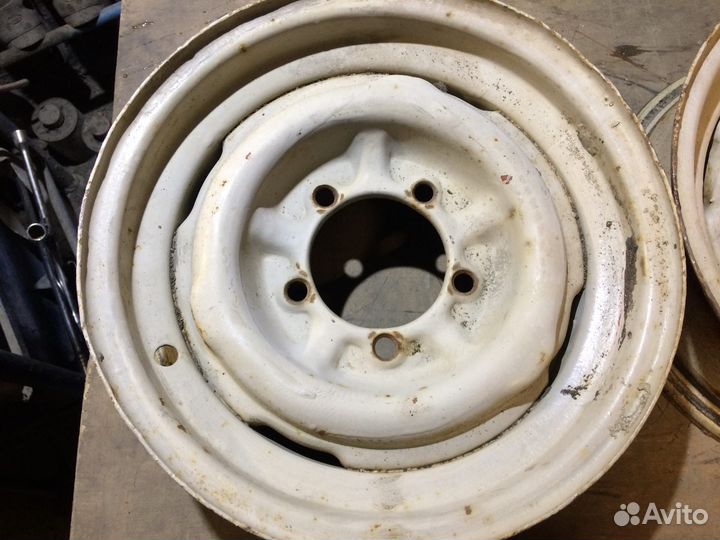 Стальной штатный камерный диск б/у газ Волга