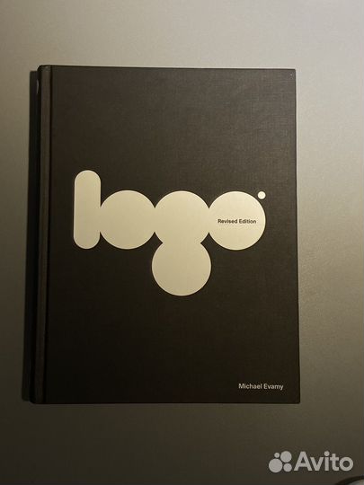 Logo Michael Evami книга