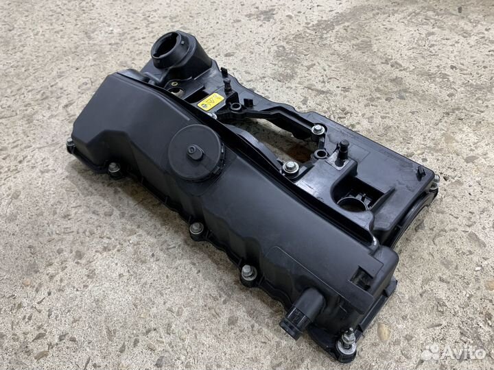 Клапанная крышка BMW N46