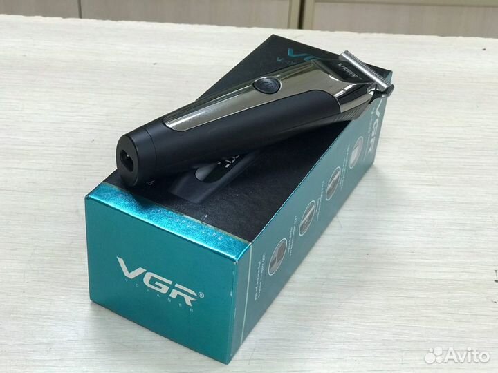 Триммер VGR V059, черный, серый металлик