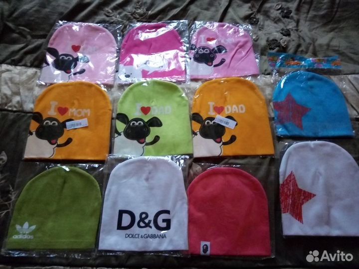 Много летних, весенних стильных шапок для малышей