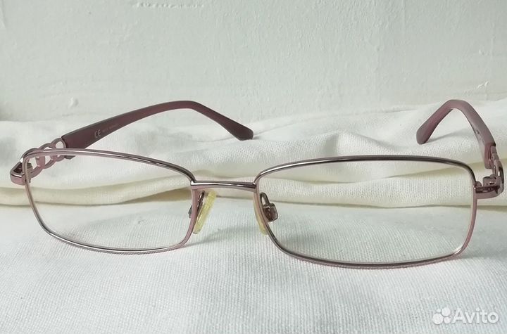 Очки минус -0.5 с футляром