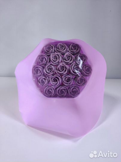 Букет - 19 Роз из Белого Шоколада