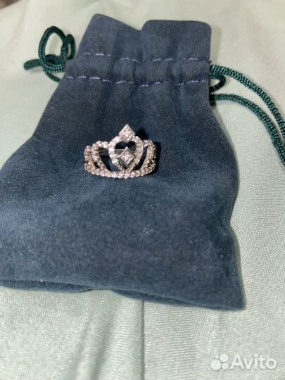 Серебряное кольцо