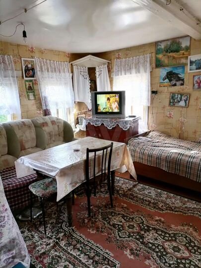 Дом 27,4 м² на участке 8,4 сот.