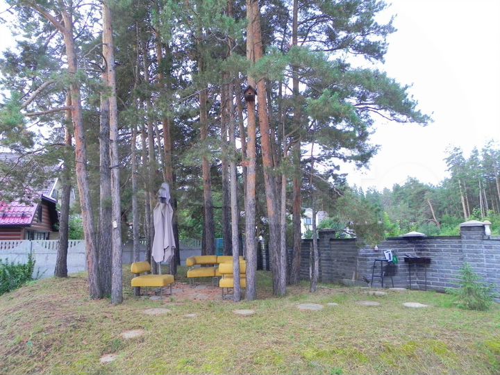 Коттедж 323,6 м² на участке 9,5 сот.