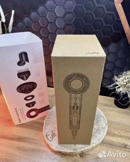 Фен Dyson Supersonic