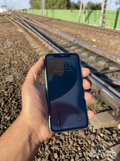 iPhone 11 128gb Green