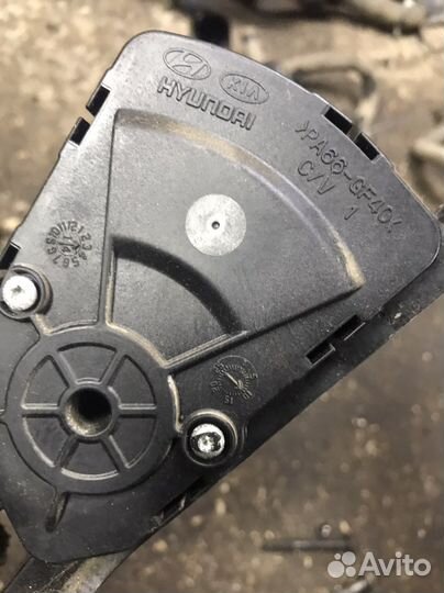 Педаль акселератора KIA Sportage 3