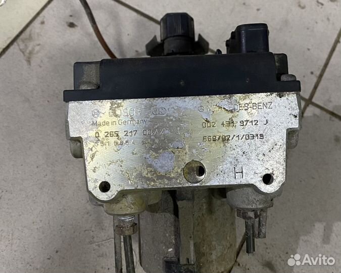Блок ABS Mercedes Benz W140