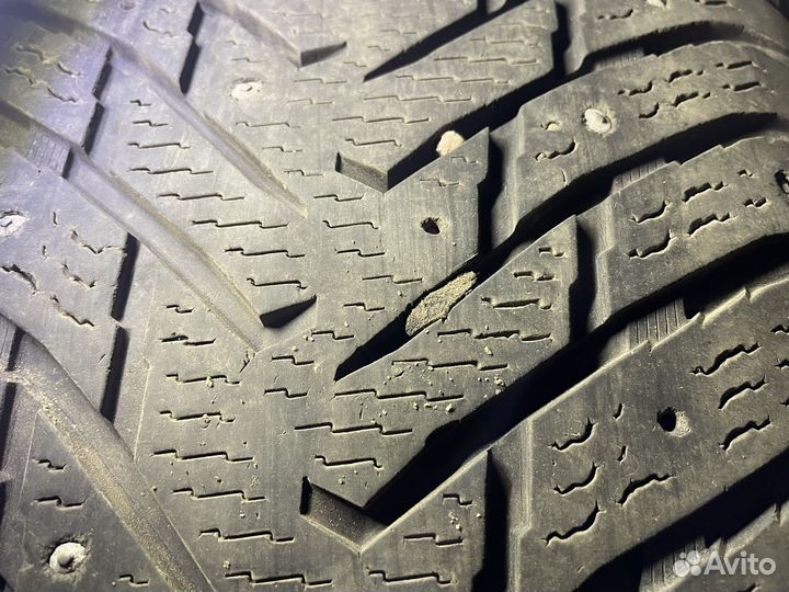 Nokian Tyres Hakkapeliitta 8 SUV 275/55 R20 117T