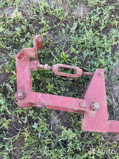 Навеска на трактор