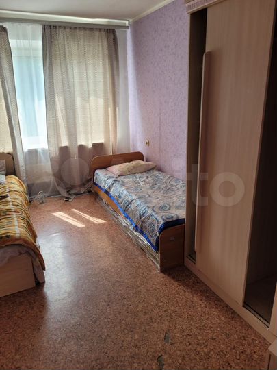 2-к. квартира, 54 м², 3/5 эт.