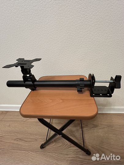 Кронштейн для монитора