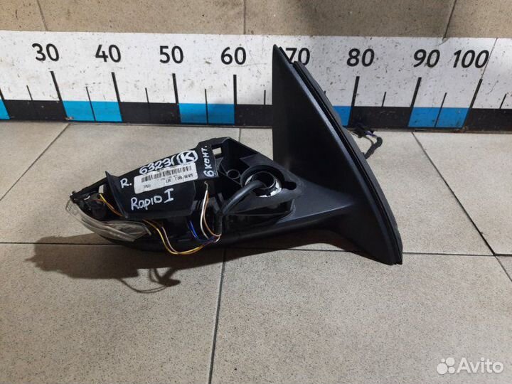 Зеркало правое электрическое Skoda Rapid 1