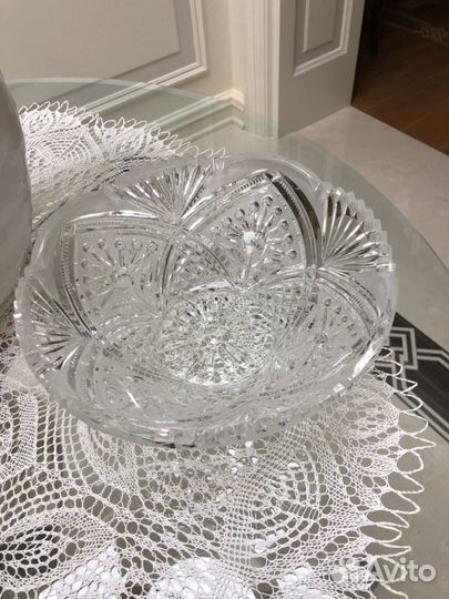 Хрустальная ваза