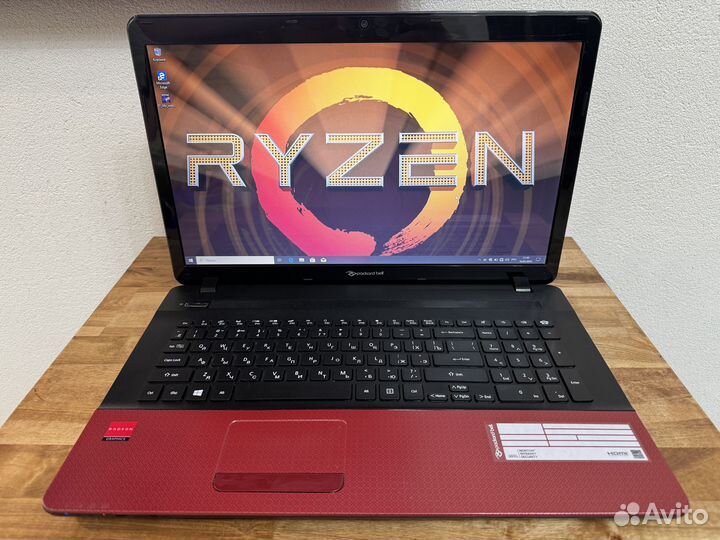 17.3 игровой A8 4 ядра 12Gb SSD+HDD две видеокарты