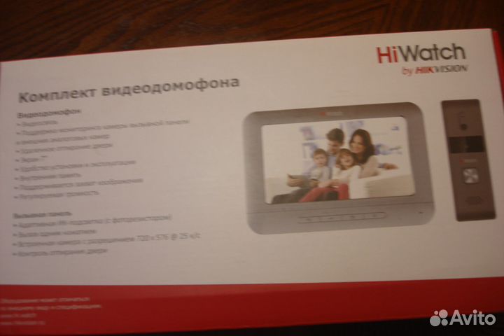 Комплект видеодомофона HIWatch DS-D100ikwf