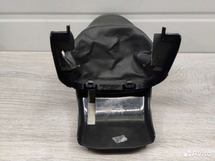 Кожух рулевой колонки Mercedes Vito W639