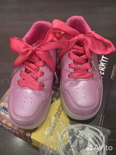 Кроссовки фирмы Termit