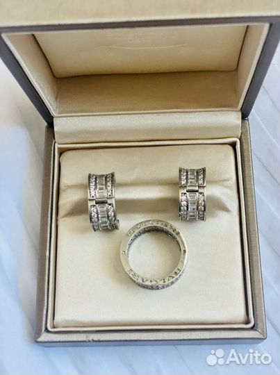 Комплект серги и кольцо