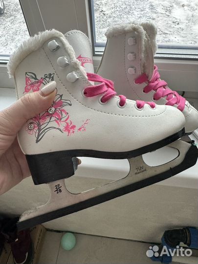Коньки фигурные