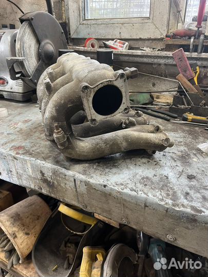 Впускной коллектор дв.406-405