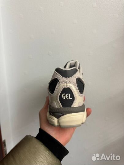 Asics gel nyc gore tex(Оригинал, poizon)