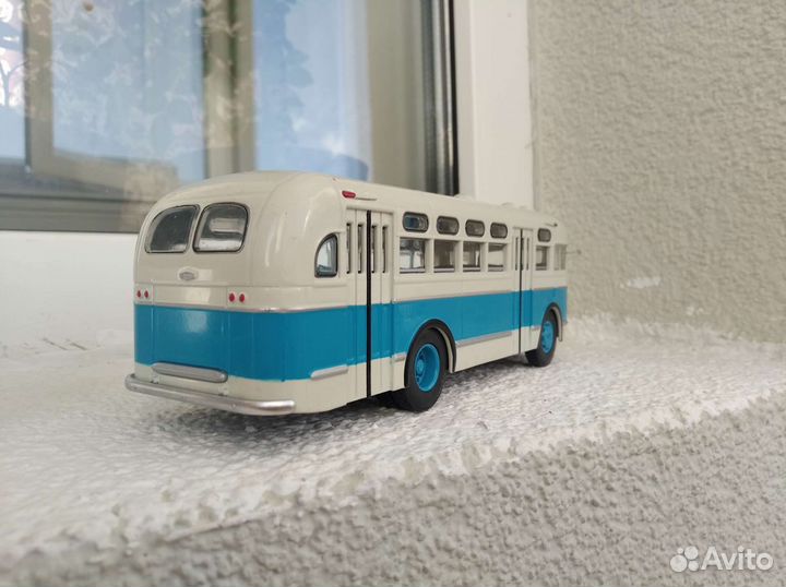 Модель автобуса зис-155