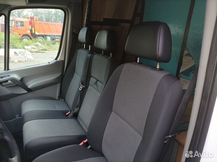 Volkswagen Crafter цельнометаллический, 2016