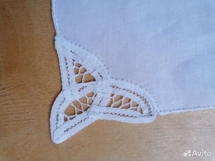 Салфетки белые новые вышивка набор