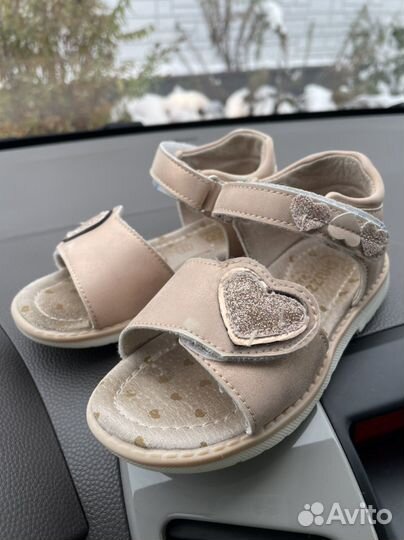 Сандали 26