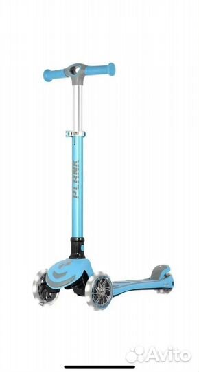 Самокат трехколесный