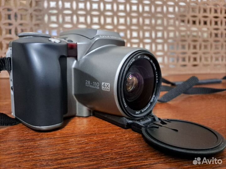 Пленочный фотоаппарат olympus is-300