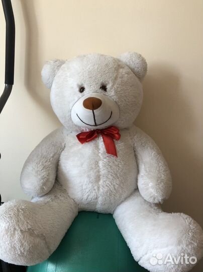 Плюшевый медведь