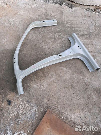 Renault logan стойка правая