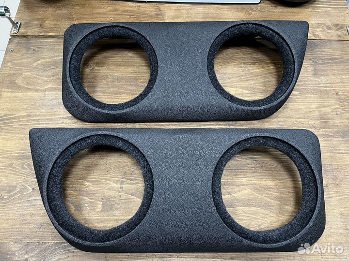 Подиумы Ford Focus 2 20+20+рупор