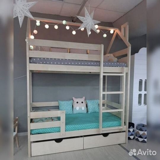 Кровать 2 яруса Домик