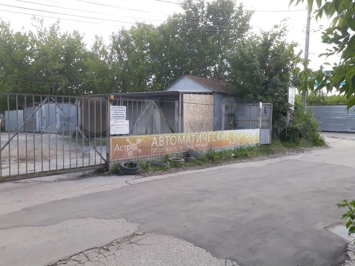 Гараж, > 30 м²