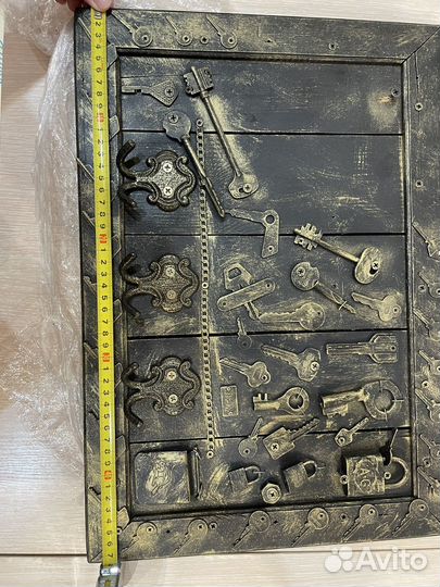 Ключница настенная из дерева