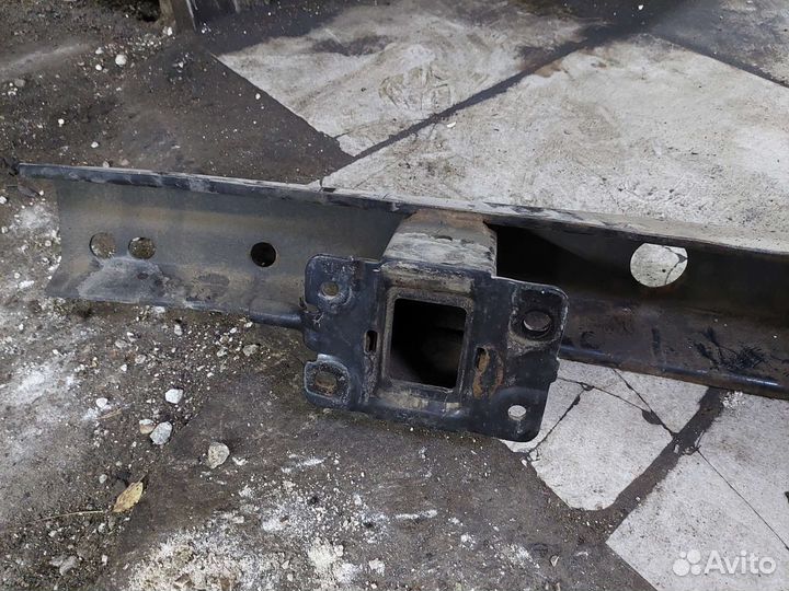 Усилитель заднего бампера T5 multivan