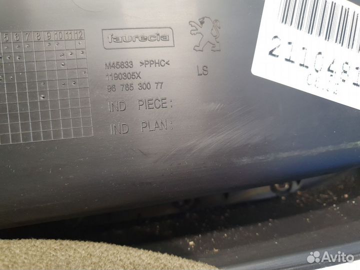 Обшивка двери задняя левая Peugeot 408 2012