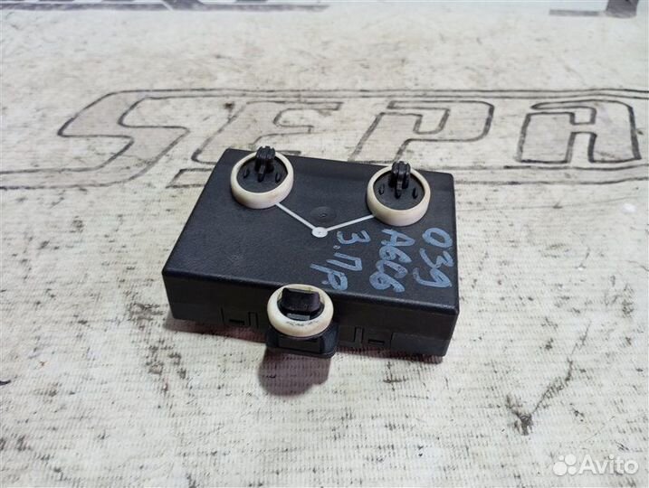 Блок управления двери задний правый Audi A6 C6