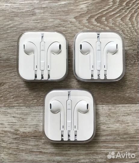 EarPods Headphone Plug. Оригинал
