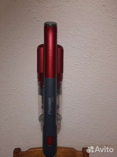 Беспроводной пылесос новый