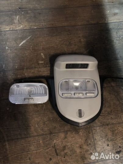 Плафон освещения салона Пежо 3008