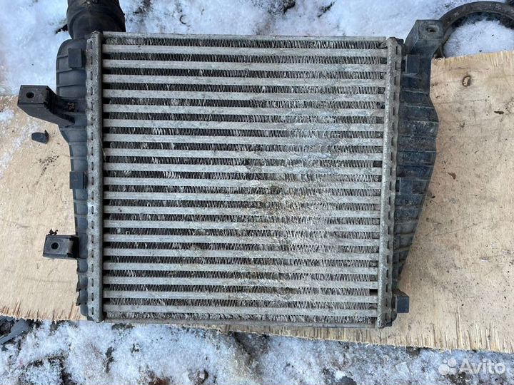 Порше каен 955 957 интеркулер правый