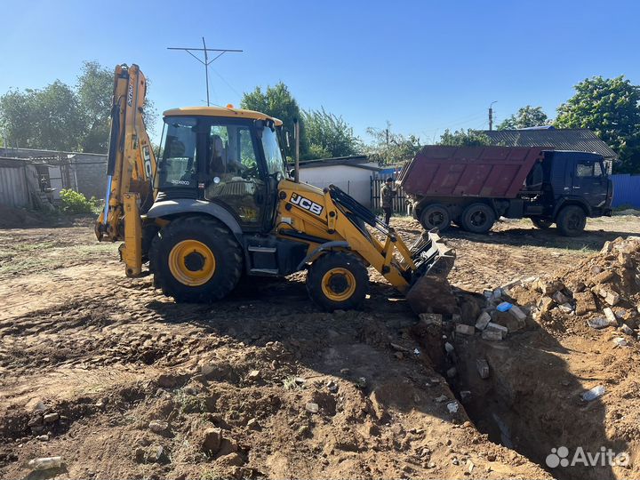 Требуется тракторист на jcb