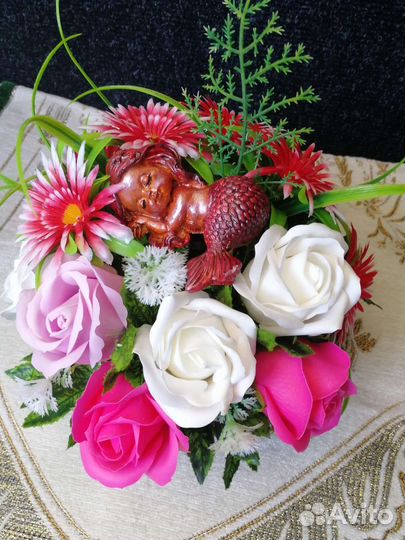 Букет из пенных роз
